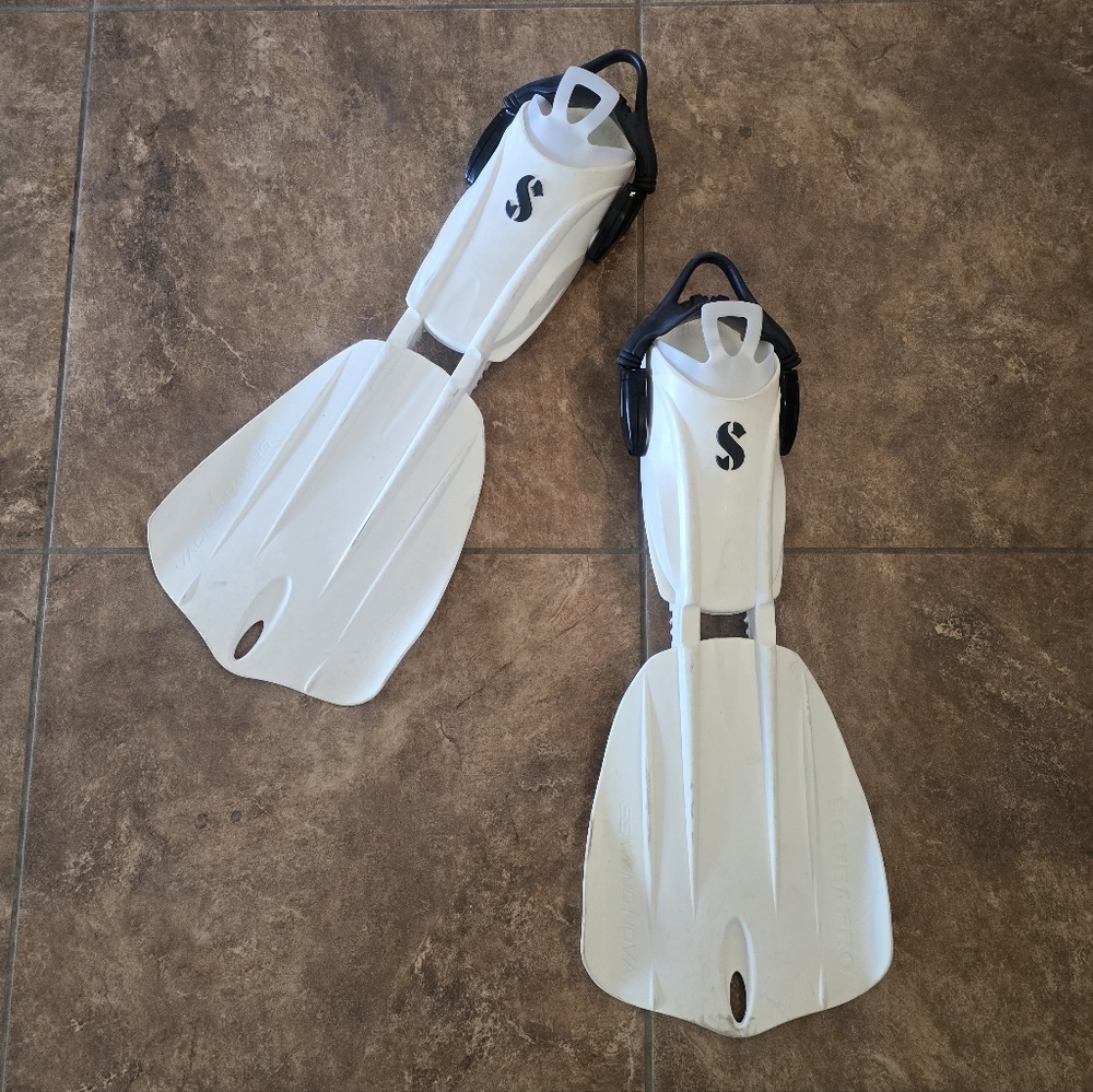 White | SCUBAPRO | Seawing Nova Fin w/Inserts